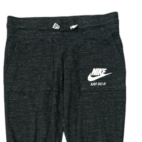 Girls Nike crop athletics sweatpants size 10 - Picture 2 of 4